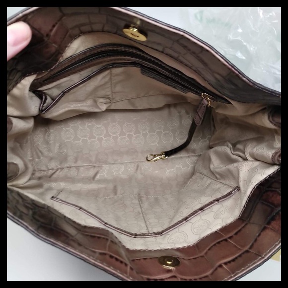 Michael Kors Large NS Hamilton Croc Leather Tote - Picture 6 of 9